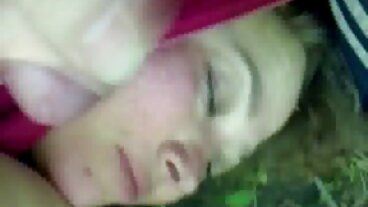 Латина мама porno s stari babi съблазнява доведения си син