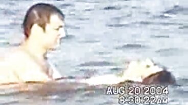 Brazzers: Секси баба порно медицинската сестра Angel Wicky се чука с дупе в Glory Hole на PornHD