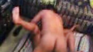 Брук Берета порно с бабички има магия за лечение на пишка между циците си
