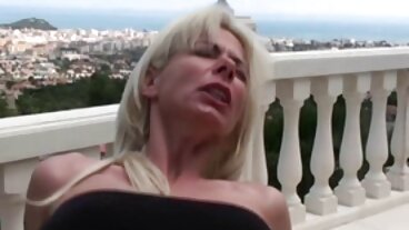 Ава Алварес използва това дупе, за зрели баби да изпадне в сериозни проблеми