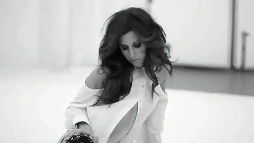 Анално способни руски тийнейджъри бабички порно изискват вашия Dong POV