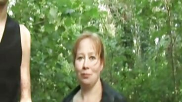 Isis Love използва масаж, за да докосне члена на ebane babi доведения си син