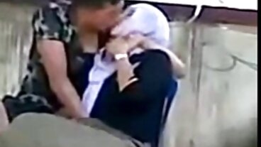 Първи анал за красивата seks s stari babi блондинка Алекс Грей